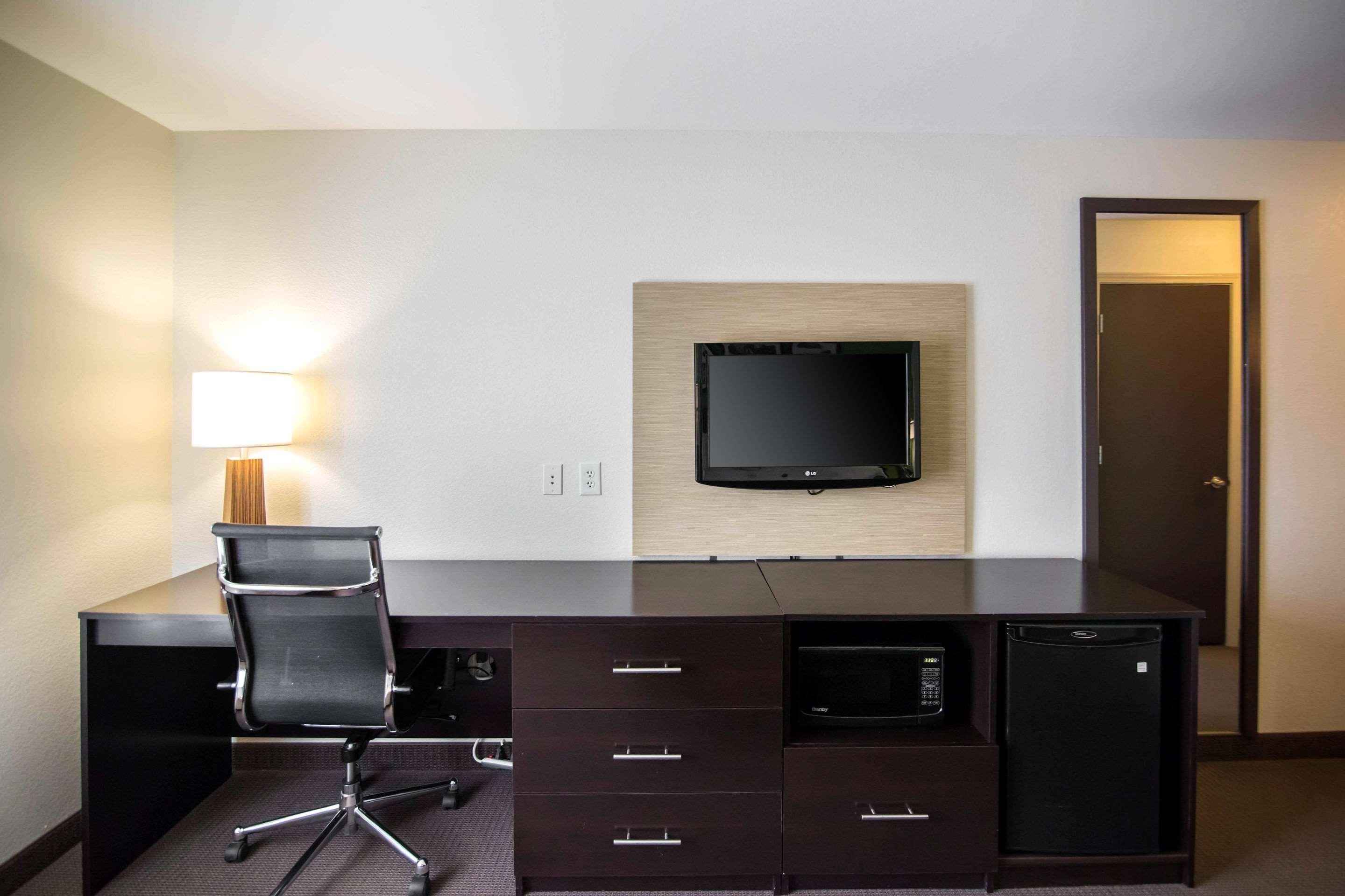 Sleep Inn & Suites Haysville Εξωτερικό φωτογραφία