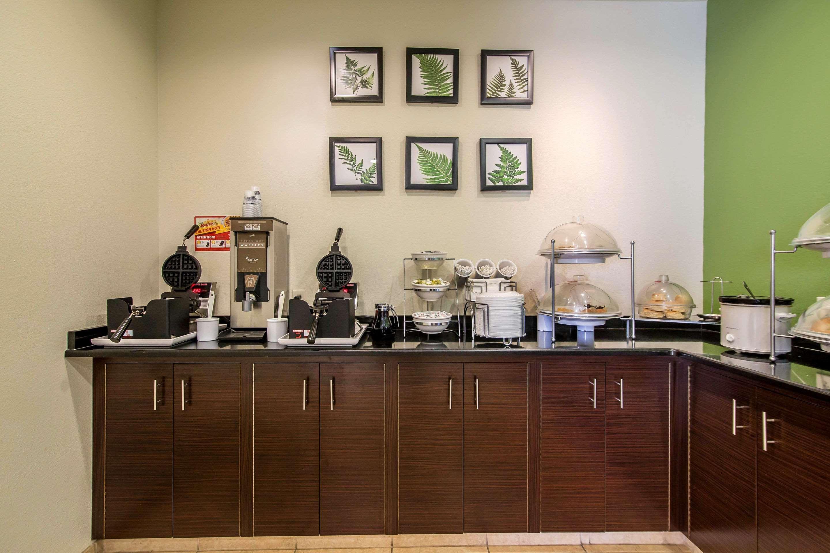 Sleep Inn & Suites Haysville Εξωτερικό φωτογραφία